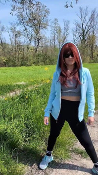 Redhead Girl Gets Her Pussy Filled with Cum by a Big Cock!