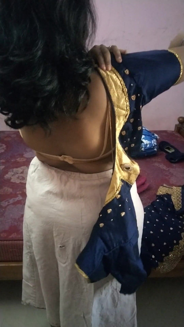 Benita sweety: Salem Tamil Hot Couple Sex at Home