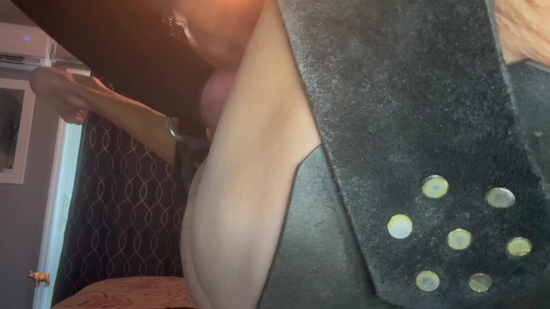 Cocksman Mandingo: Cocksman gemuk - pancutan mani di seluruh pantatnya