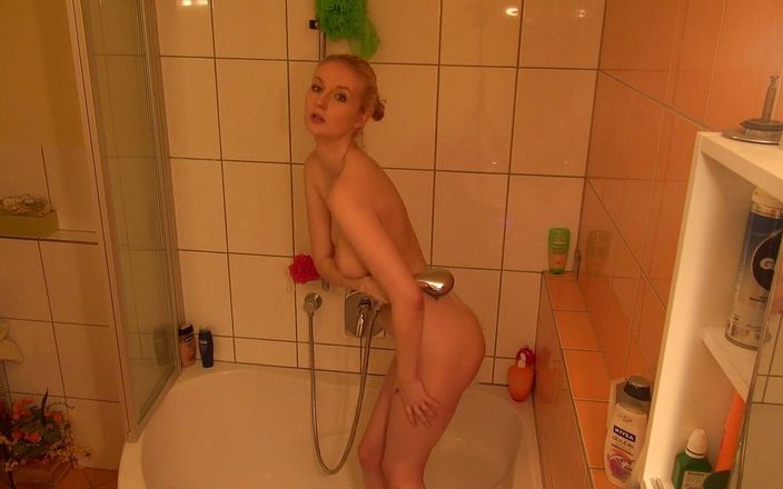 All Those Girlfriends: Big titted blonde beauty Helena Sculptura is taking a shower