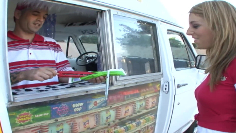 Crispy Teens: Sexy teen is getting fucked and facialized in ice cream...