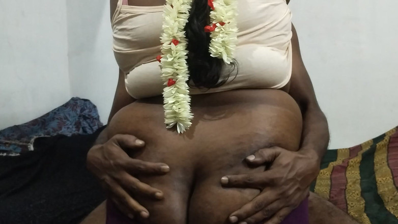 Santhi89: Tamil belle coppie scopano molto bene a letto