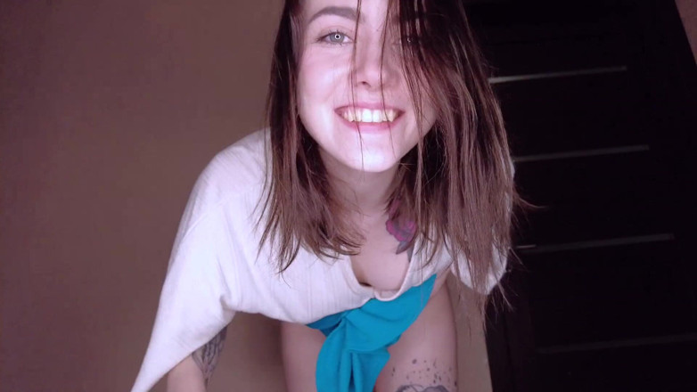 Stacy Moon: I had to pee... and masturbate