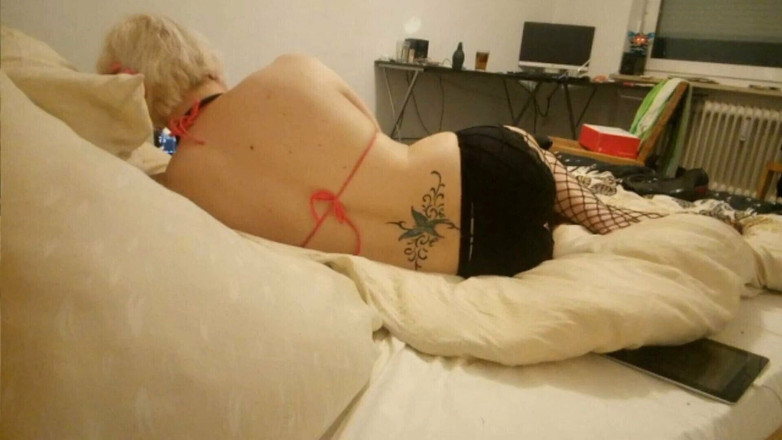 DARIA DEEPES: 屁股玩!!