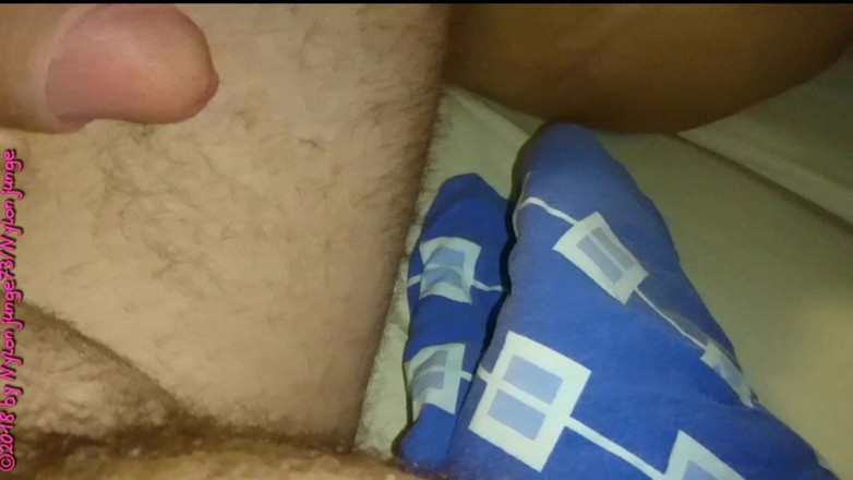 NylonjungeCarmen: Hairy Cunt of the Neighbor Jerk off