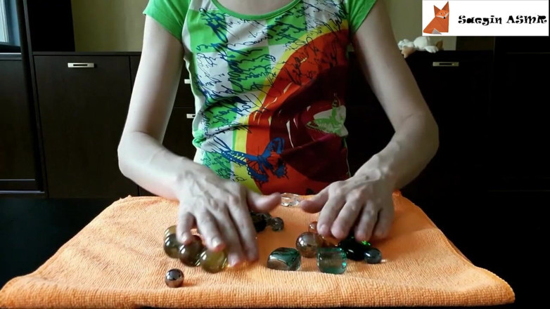 Saegin: 2[ASMR] Glass marbles and pebbles (no talking)