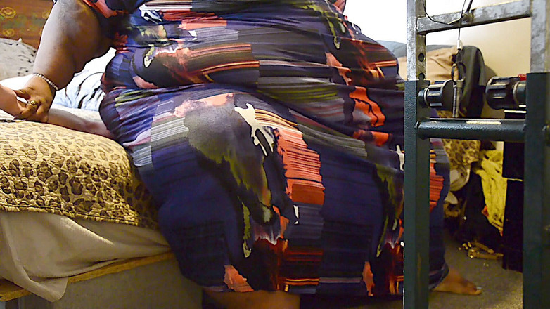 Full Weight Productions: Mz Fluff folla a Matt en su cama