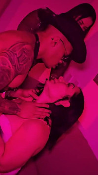 Muscular Bride's Bachelorette Party Ends in Rough Anal Sex - Brandon Cruz & Quadsgoddess