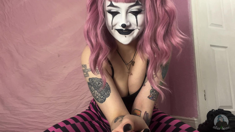 Alice Bean: Cuckles thú cưng