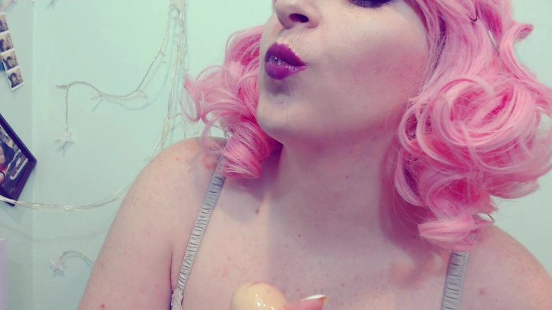 goddessjoules: Spit Loving Freak