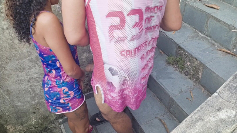 Bebes vagabundas: Picking up My Stepdaughter on the Stairs 100% Anal