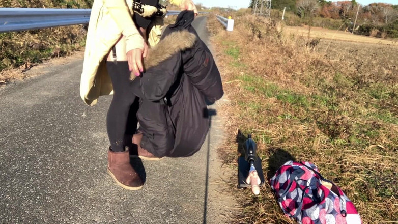 megu2002: Treinamento Independente Nº47 Exposição ao Tucking na Caminhada Matinal na...