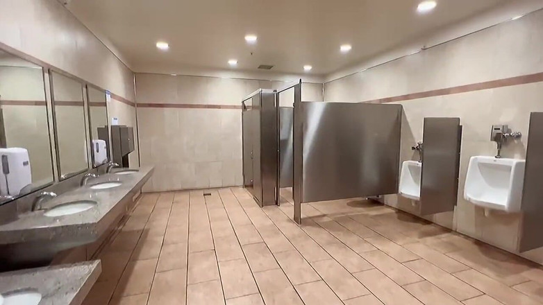 Xooshua (xblue18): 엘 바오의 월마트 스토어 포르노 비디오