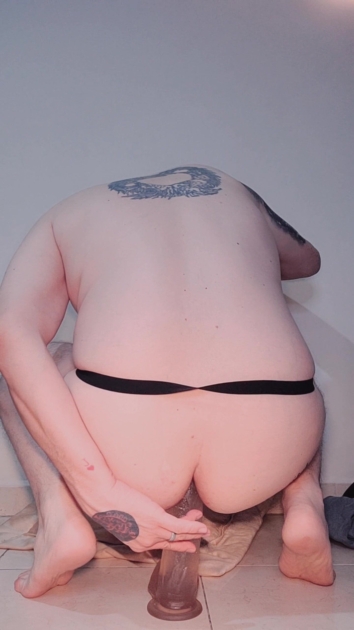 SlutClosetedfag: Kuisheidskooi en dildo neuken