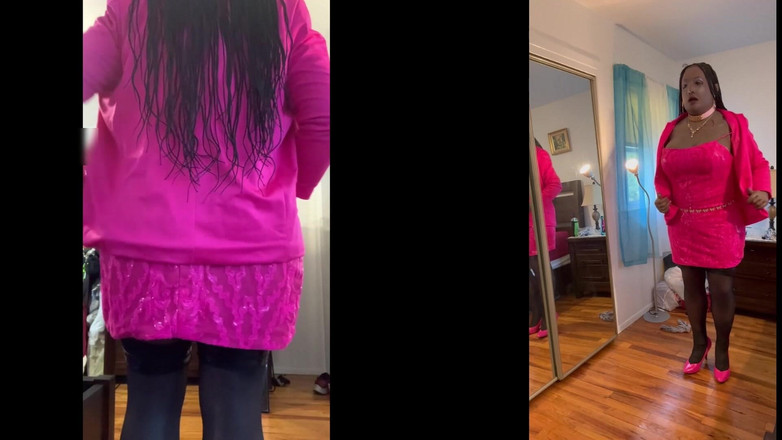 Deanna Doll: Awek hitam Danae dalam pakaian mini glitter merah jambu menggesel...