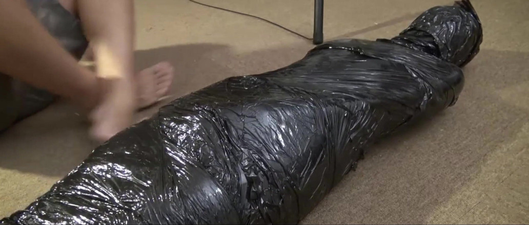 OrangeXXOO: Kozadan Çıkıyor