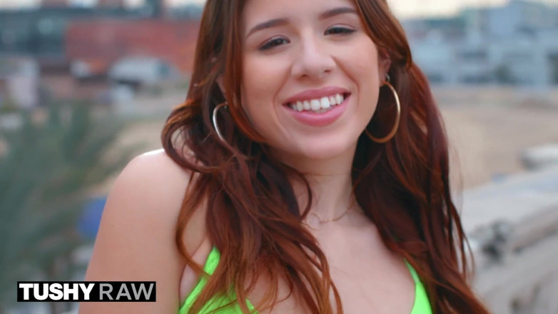 Tushyraw: TUSHYRAW - She only wants huge cocks in her tight asshole