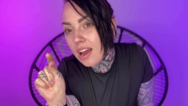 Miss Valentina: Umilire cu uriașă