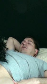 Cuckold grandstepma knullar och slår