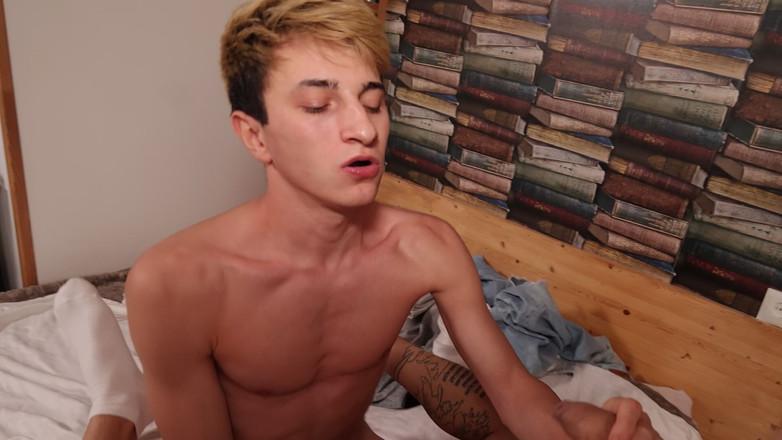 Max Gen: Drei Kerle Ficken Saftig Eng Twinks Arsch