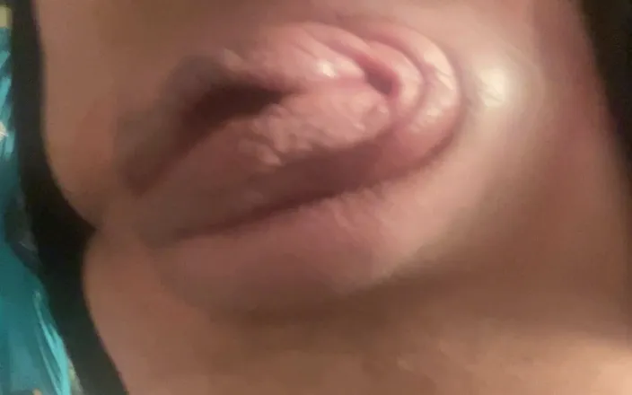 Mixkitten: Pussy Pumped for an Hour