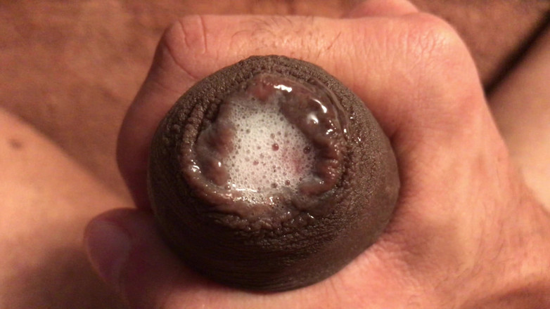 Arthur Eden aka Webcam God: POV cum bubbles (4K)