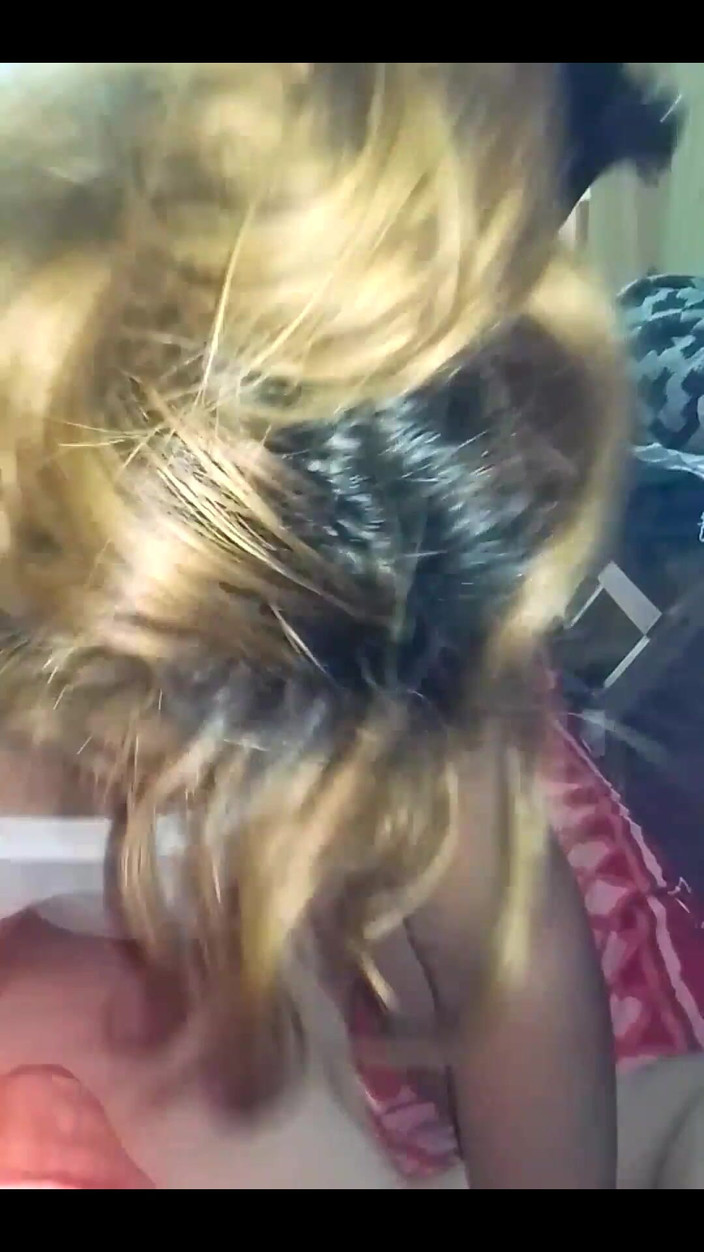 Fitcure1: मुझे गोरी पोशाक में सुनहरे बालों वाली के साथ रिकॉर्ड करने के लिए कैमरे का सामना करना पड़ता है