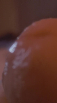 Buzzes Close up Pre-cum
