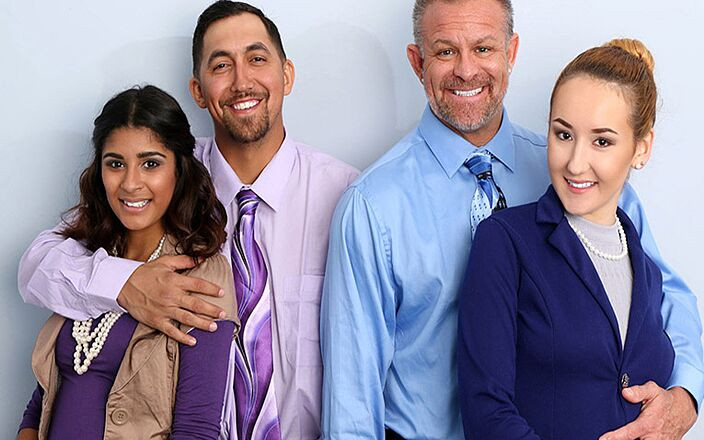 Swappz: Приведення наших падчерок в офіс отримує сексуальне швидко - обмін