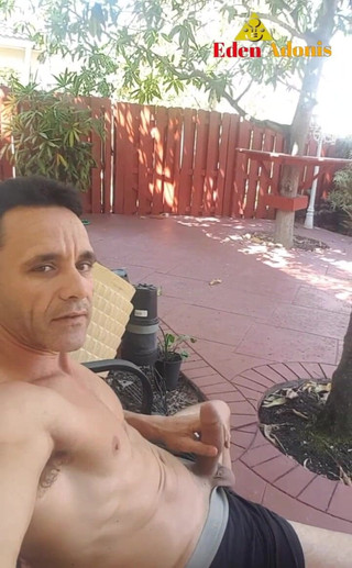 Eden Adonis: Oggi mi sono svegliato estremamente eccitato!