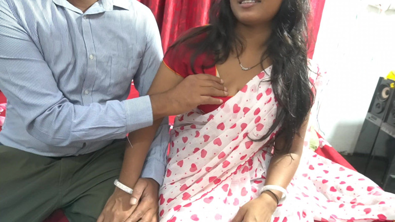 Mumbai Ashu: Bhabhi Looks Absolutely Stunning in That Saree; It Makes Me...