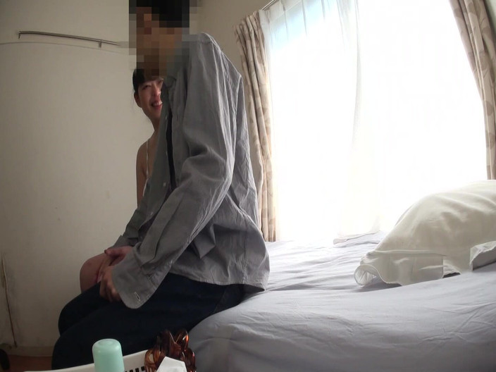 Raptor Inc: Centro città, mogli mature con tette perfette