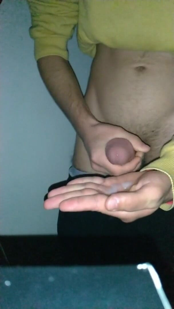 Kadir Reis: I masturbated standing up
