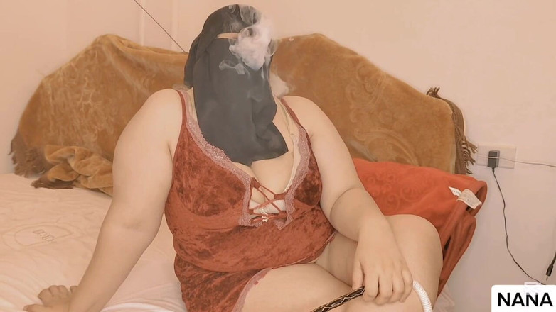 moonx: Un film di sesso egiziano mostra Qamar che fa sesso...