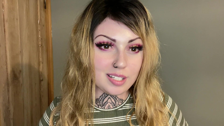 Miss Valentina: Devote Bewerbung