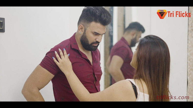 Triflicks: Husband Wife Sex in Bedroom Beautiful Wife Want to Sex