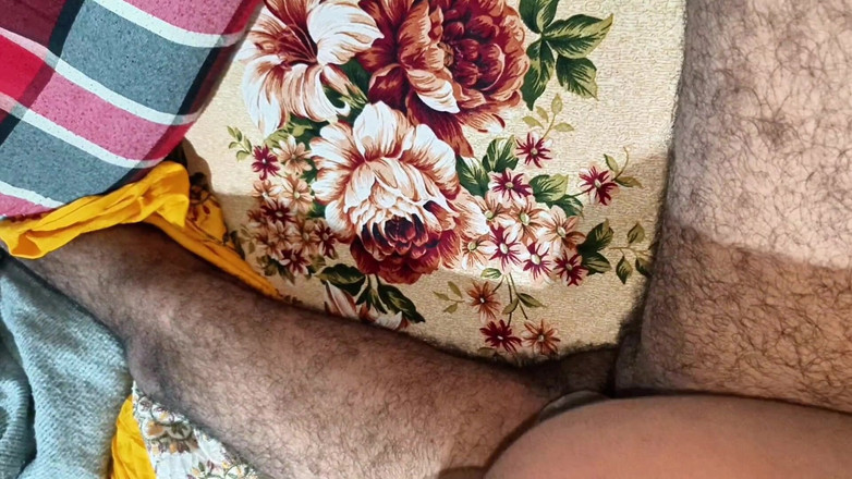 Bithi69gril: Seks kali pertama dengan teman lelaki, seks baru keras kasar...