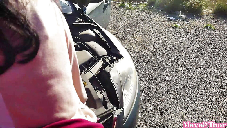 Mayay Thor X: Hilfe bei Autoreparatur und fast anal