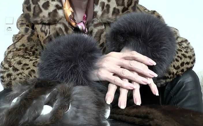 Lady Victoria Valente: Fur Toys and JOI