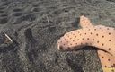 Nylondeluxe: Polka Dots Pantyhose on the Beach