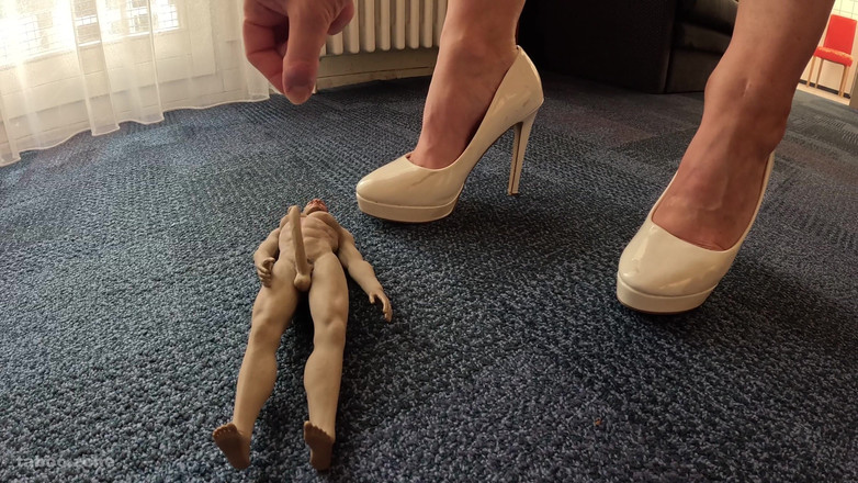 TabooZone: Saya Menghancurkan Boner Of My Midget