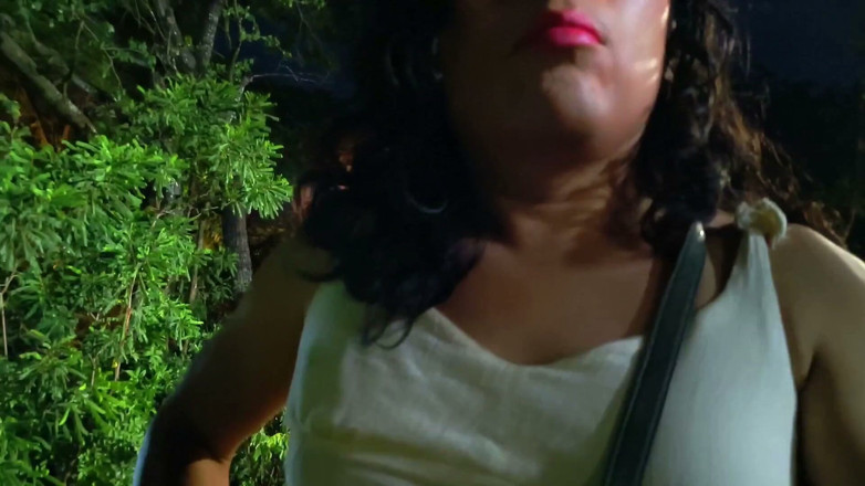 Samanta sucubo: Berjalan kaki singkat di taman