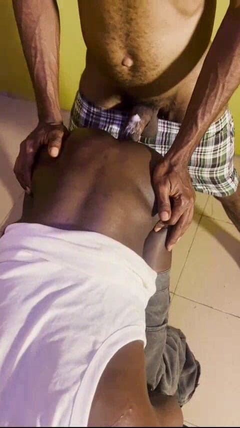 Bello_chariot: Teman pria di hari natal.