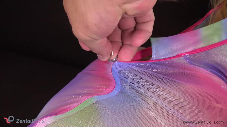 Watch4fetish: Undressing in Spandex