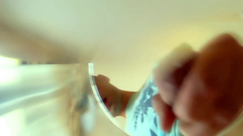 Idmir Sugary: 大鸡巴和弹跳球的青少年在杯子里射精并喝自己的精液