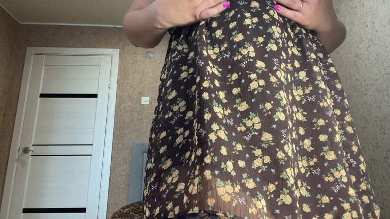 Lux Eva: 私の濡れたおまんこにあなたのペニスを入れてください