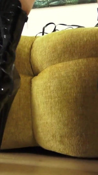 Queen Celina's POV Ballbusting!