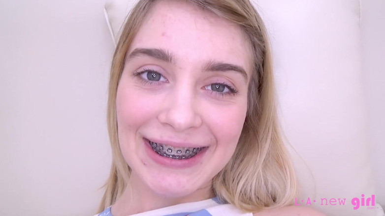 L.A. New Girl: Teen walks out of photoshoot pissed off - Returns to swallow...