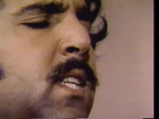 Vintage Usa: Hairy beauty blows Ron Jeremy's big cock