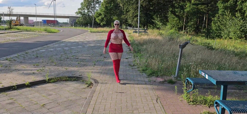 UserBitch1: Fucked at a Highway Rest Stop